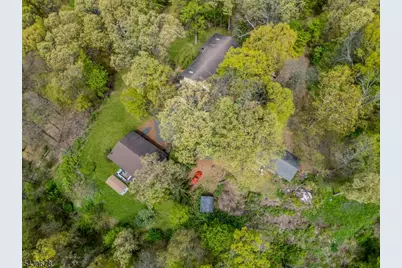 14 Beaver Brook Dr, Washington Township, NJ 07853 - Photo 2