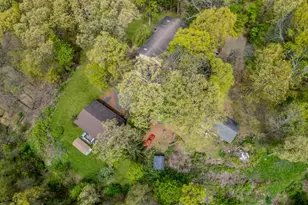14 Beaver Brook Dr, Washington Township, NJ 07853 - Photo 2