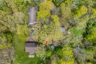 14 Beaver Brook Dr, Washington Township, NJ 07853 - Photo 4