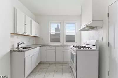 256 21st St, Irvington, NJ 07111 - Photo 16