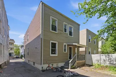 256 21st St, Irvington, NJ 07111 - Photo 18