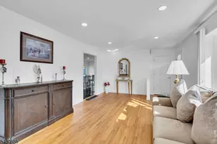 15 Judith Pl, Wayne, NJ 07470 - Photo 18