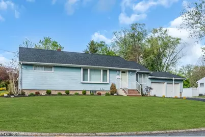 15 Judith Pl, Wayne, NJ 07470 - Photo 2