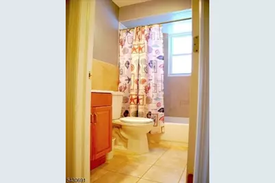 78 Marne St, Newark, NJ 07105 - Photo 32