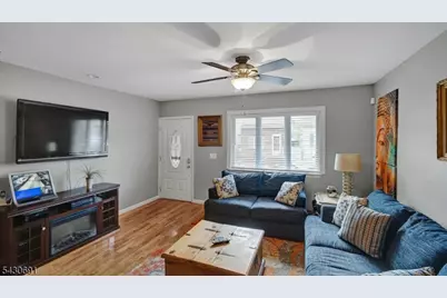 78 Marne St, Newark, NJ 07105 - Photo 10