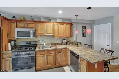 78 Marne St, Newark, NJ 07105 - Photo 16
