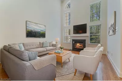 903 Springhouse Dr, Readington, NJ 08889 - Photo 6