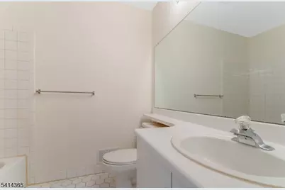 903 Springhouse Dr, Readington, NJ 08889 - Photo 24