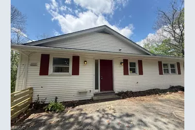 16 Sunset Trl, Rockaway Township, NJ 07866 - Photo 2