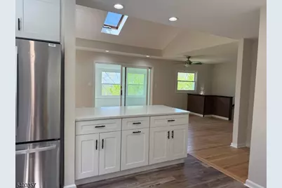 16 Sunset Trl, Rockaway Township, NJ 07866 - Photo 8
