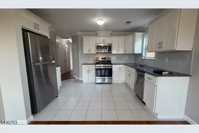 234 Palmer St #2, Elizabeth, NJ 07202 - Photo 4