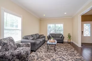 2 Danberry Ln, Bridgewater Twp., NJ 08807 - Photo 12