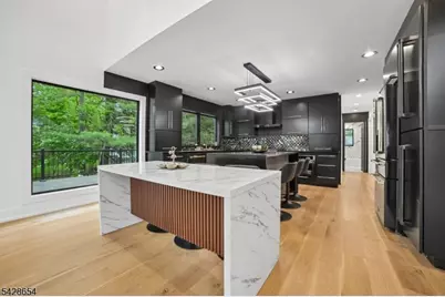 148 Great Hills Rd, Millburn, NJ 07078 - Photo 8