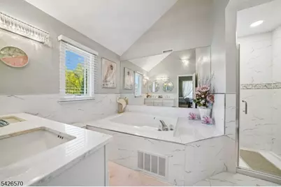 202 Toner Rd, Boonton Town, NJ 07005 - Photo 18