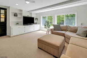 122 Kenilworth Rd, Mountain Lakes, NJ 07046 - Photo 28