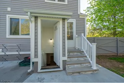 812 Sterling St, Plainfield, NJ 07062 - Photo 22