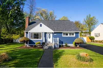 812 Sterling St, Plainfield, NJ 07062 - Photo 2