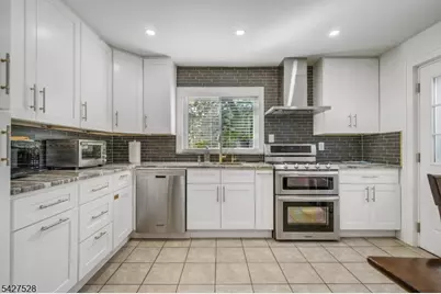 812 Sterling St, Plainfield, NJ 07062 - Photo 8