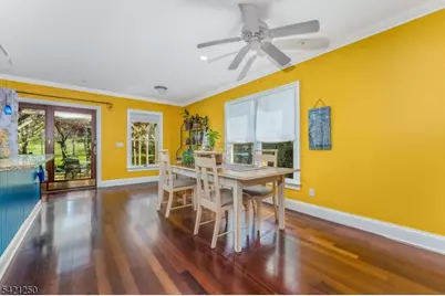 22 Broad St, Flemington, NJ 08822 - Photo 10