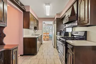 544 Goffle Hill Rd, Hawthorne, NJ 07506 - Photo 4
