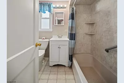 544 Goffle Hill Rd, Hawthorne, NJ 07506 - Photo 12