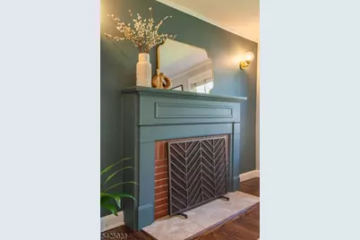 16 Haines Dr, Bloomfield, NJ 07003 - Photo 8