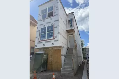 565 S 17th St, Newark, NJ 07103 - Photo 1