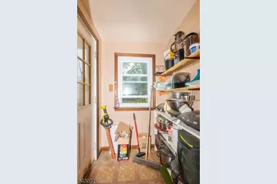 230 Aldene Rd, Roselle, NJ 07203 - Photo 10