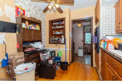 230 Aldene Rd, Roselle, NJ 07203 - Photo 8