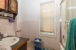 230 Aldene Rd, Roselle, NJ 07203 - Photo 12