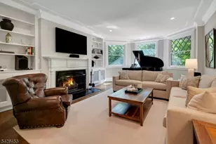 27 Bedford Rd, Summit, NJ 07901 - Photo 10