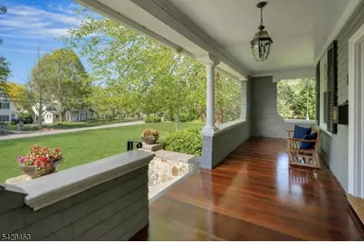 27 Bedford Rd, Summit, NJ 07901 - Photo 4
