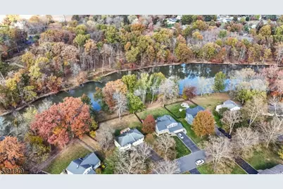 223 Chaucer Dr, Berkeley Heights Township, NJ 07922 - Photo 26