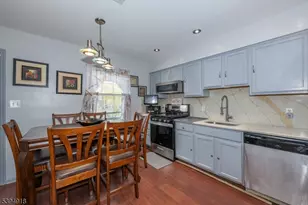 3 Martha Ct, Newark, NJ 07103 - Photo 10