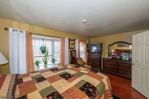 3 Martha Ct, Newark, NJ 07103 - Photo 18