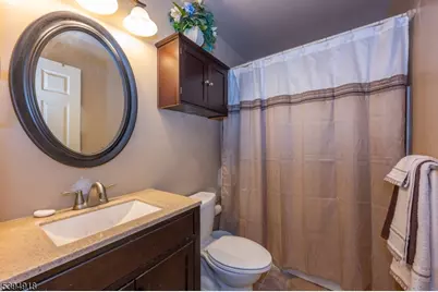 3 Martha Ct, Newark, NJ 07103 - Photo 16