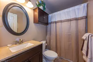 3 Martha Ct, Newark, NJ 07103 - Photo 16