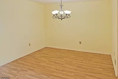 61 Washington Ct, Montville Township, NJ 07082 - Photo 8