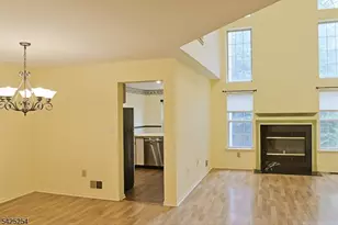61 Washington Ct, Montville Township, NJ 07082 - Photo 4
