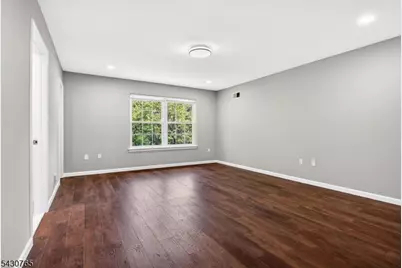 61 Freemont Ct, Franklin Township, NJ 08873 - Photo 24
