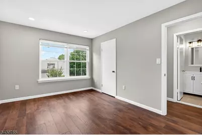 61 Freemont Ct, Franklin Township, NJ 08873 - Photo 18