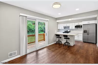 61 Freemont Ct, Franklin Township, NJ 08873 - Photo 14