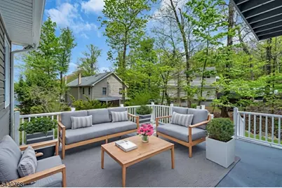 385 Maxim Dr, Hopatcong, NJ 07843 - Photo 40