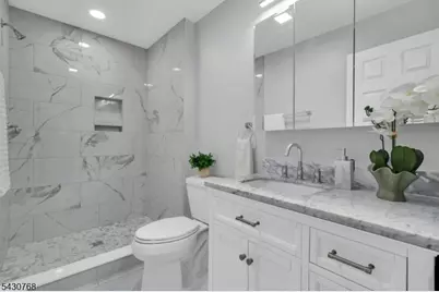 385 Maxim Dr, Hopatcong, NJ 07843 - Photo 16