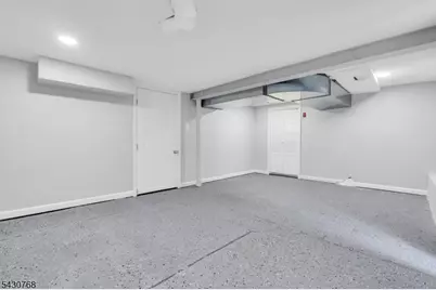 385 Maxim Dr, Hopatcong, NJ 07843 - Photo 30