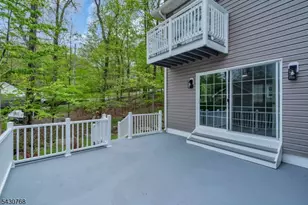 385 Maxim Dr, Hopatcong, NJ 07843 - Photo 42