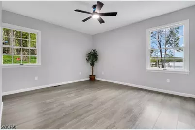 385 Maxim Dr, Hopatcong, NJ 07843 - Photo 16