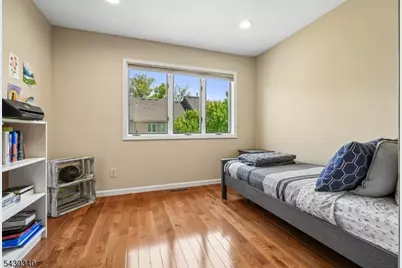 137 Kingston Ct, Madison, NJ 07940 - Photo 24