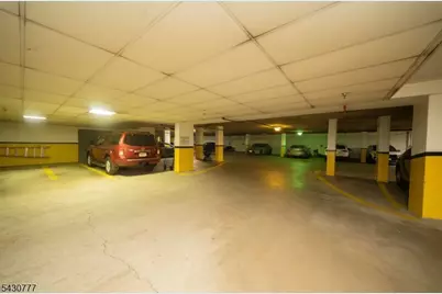 115 Polifly Rd #5D, Hackensack, NJ 07601 - Photo 10