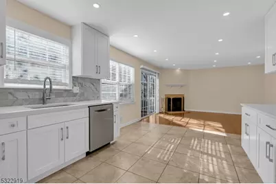 71 Nostrand Rd, Hillsborough Township, NJ 08844 - Photo 14